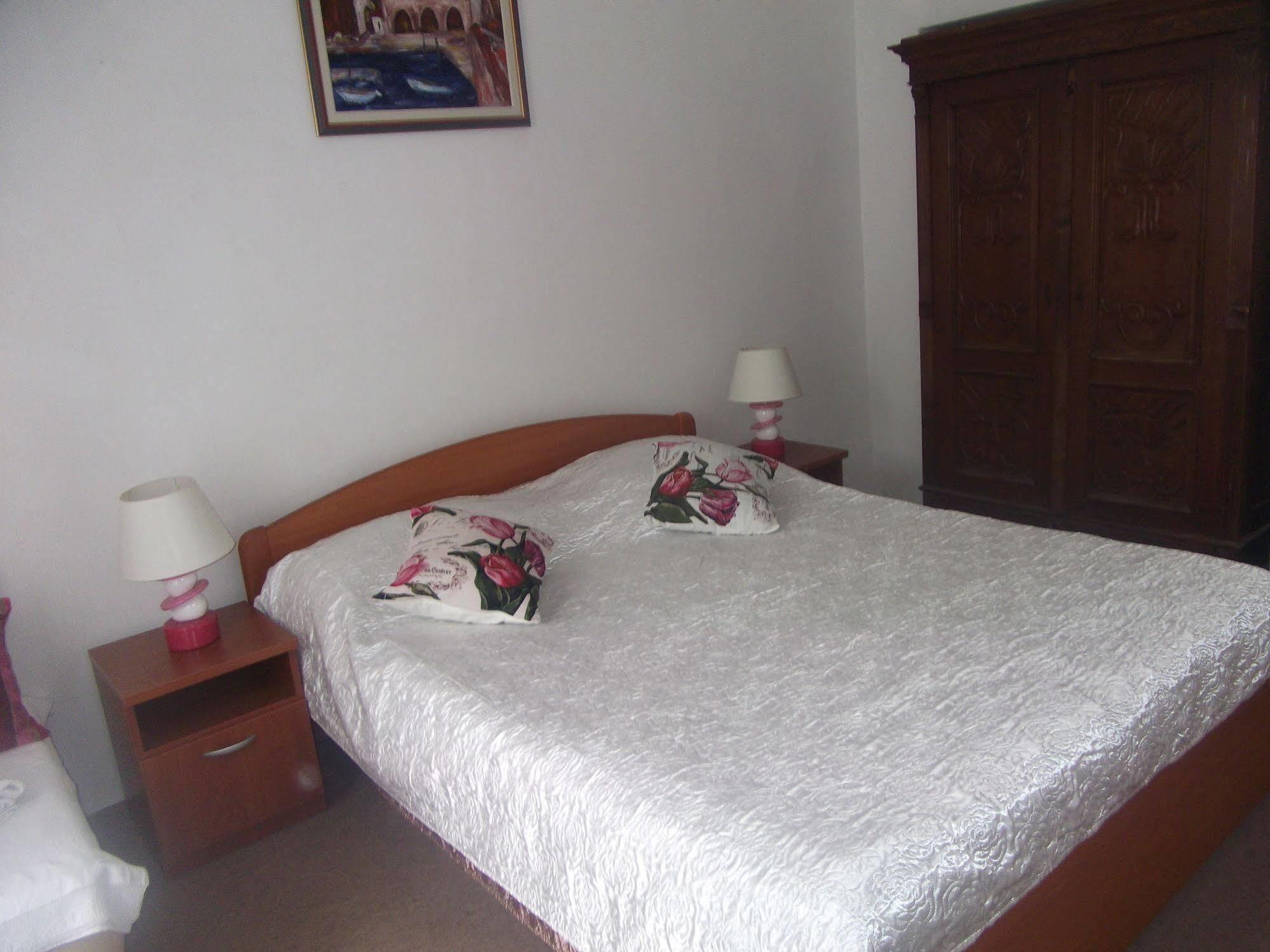 Joy Apartments Old Town Дубровник Екстер'єр фото