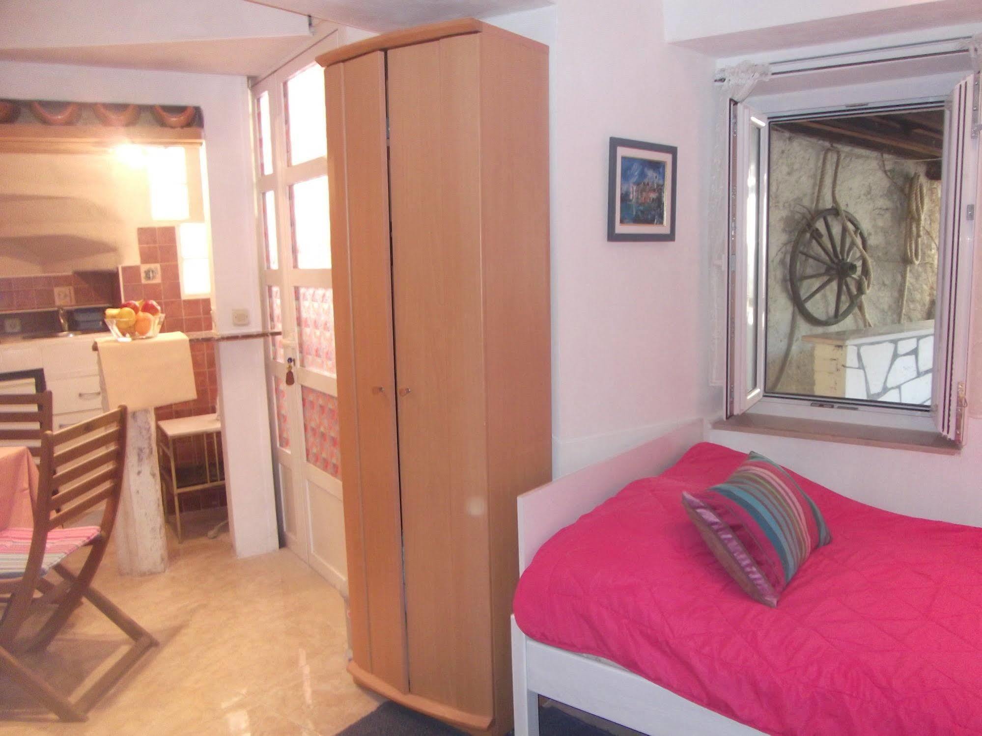 Joy Apartments Old Town Дубровник Екстер'єр фото